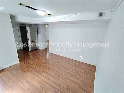 5th image of 135 Spring St