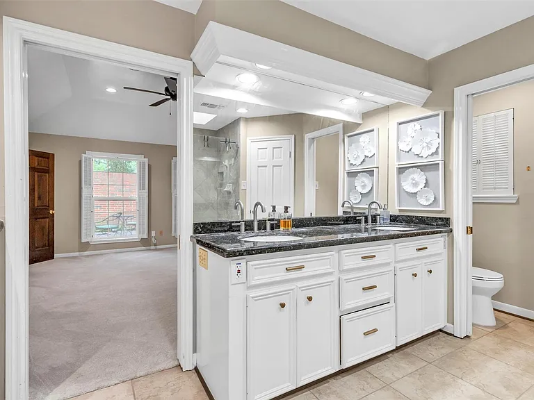 1127 Barkston Dr — Photo 28
