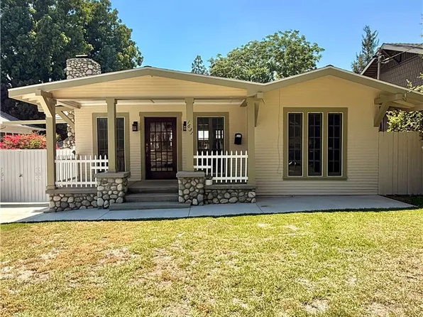 1631 Walworth Ave, Pasadena, CA 91104