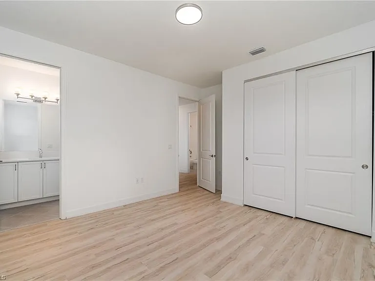 12750 Woodbury Dr — Photo 20
