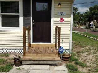 118 Highland Ave APT 1, Dunedin, FL 34698