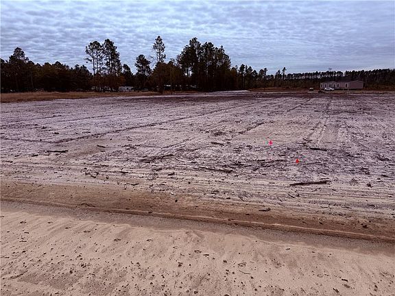 5th image of 16 Wiregrass Ln