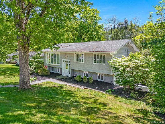 2nd image of 53 Tanager Road