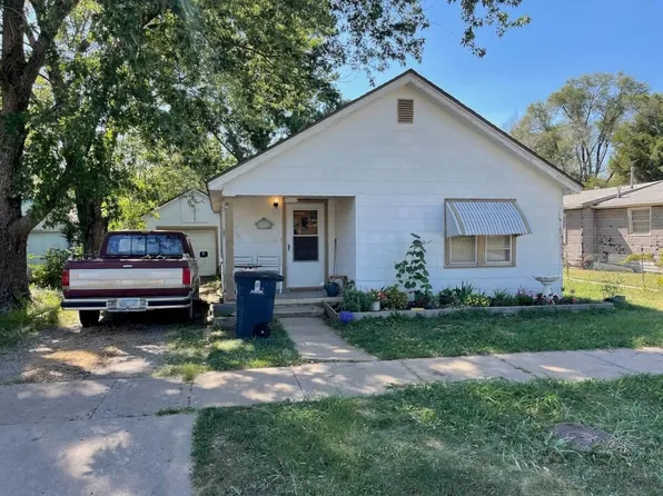 323 S Poplar St, El Dorado, KS 67042