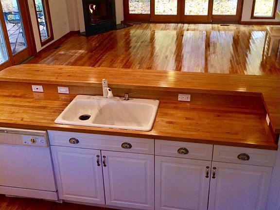 kitchen/living rooom