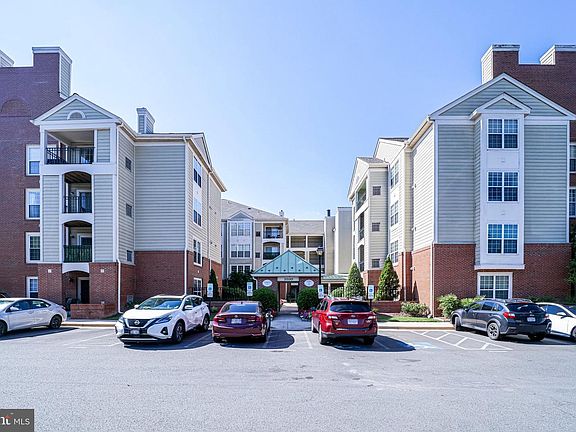 4th image of 1100 Quaker Hill Dr APT 307