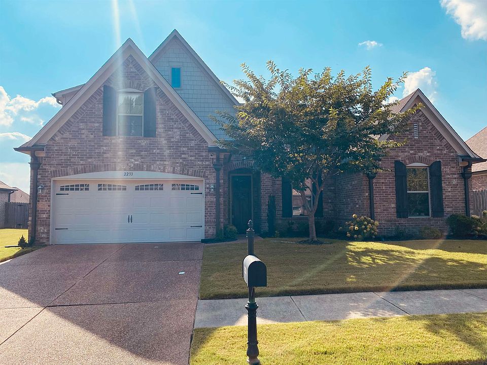 1st image of 2233 Pendrell Ln