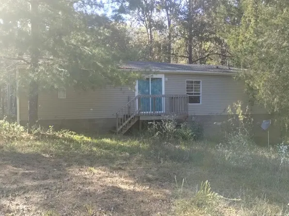 382 Green Acres Ln, Benton, KY 42025