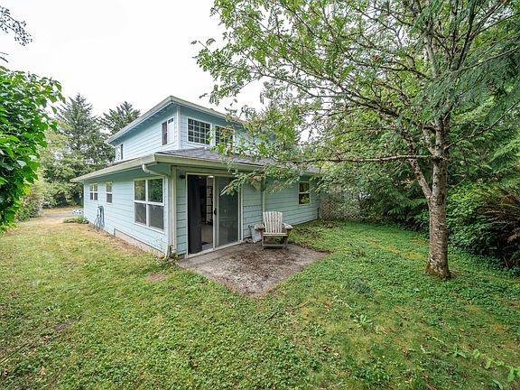 5th image of 26 Jewel Ct #A & B