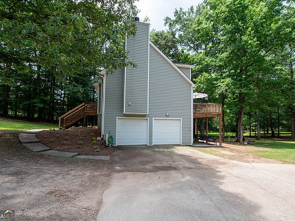4th image of 195 Pinewood Dr