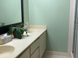 201 Live Oak Ln, Boynton Beach, FL 33436