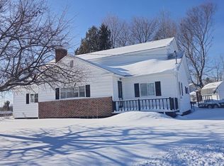 50 Beech St, East Millinocket, ME 04430