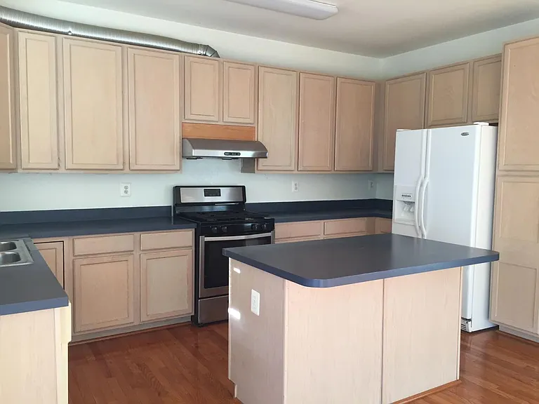 14009 Rockingham Rd — Photo 3