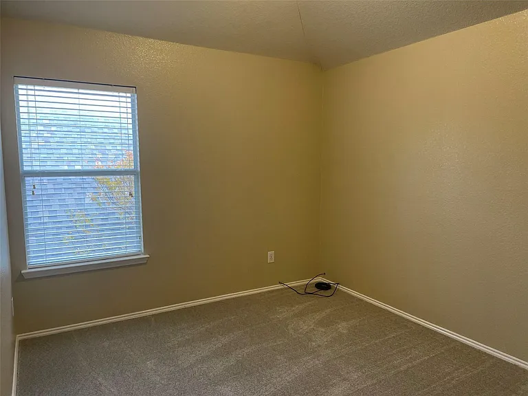 1210 Antoinette Dr — Photo 15