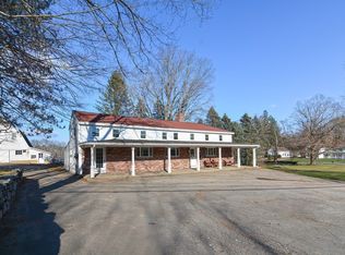 23 Fiskdale Rd, Brookfield, MA 01506