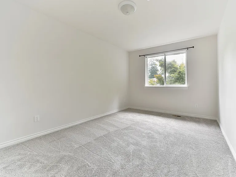 8428 NE 147th Pl — Photo 76