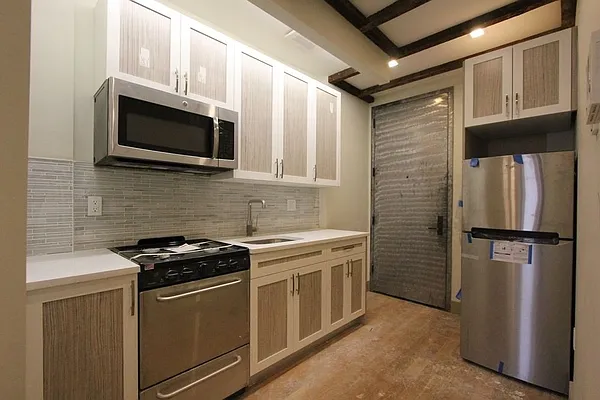 Rented by Exit Realty Supreme | media 14