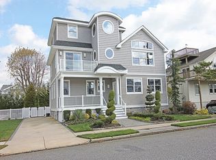 225 47th St, Avalon, NJ 08202