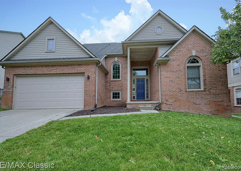 28826 Hearthstone Dr Novi MI Zillow