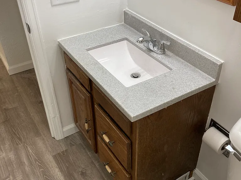 105 Orville Dr — Photo 15