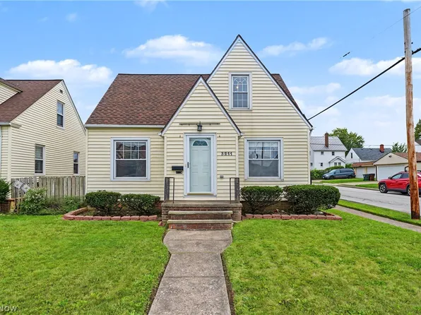 3211 North Ave, Parma, OH 44134