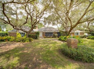 1703 Allens Creek Dr, Clearwater, FL 33764