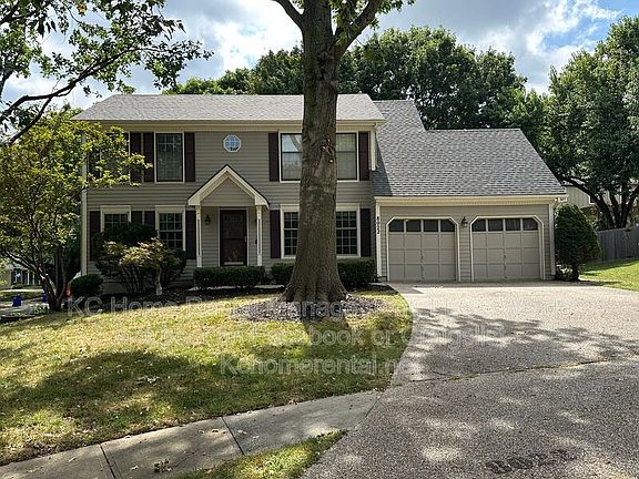 3rd image of 8022 Hall St