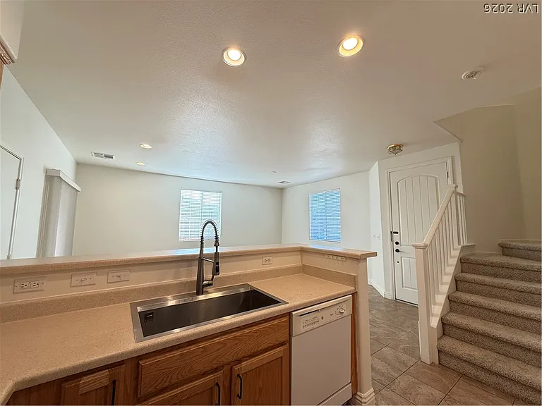 9797 Hanover Grove Ave — Photo 7