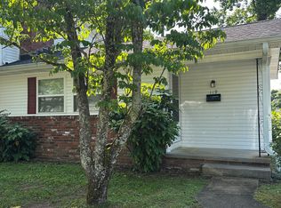 119 W Farragut Rd, Oak Ridge, TN 37830