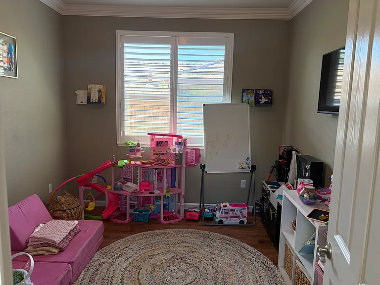 5028 Garlenda Dr — Photo 14
