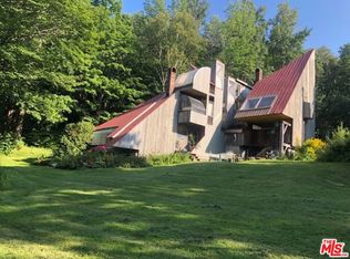 481 Prickly Mountain Rd, Warren, VT 05674