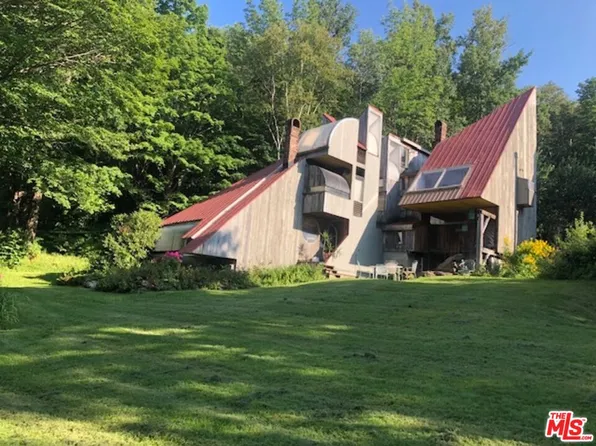 481 Prickly Mountain Rd, Warren, VT 05674