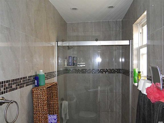2nd image of 13452 174th St