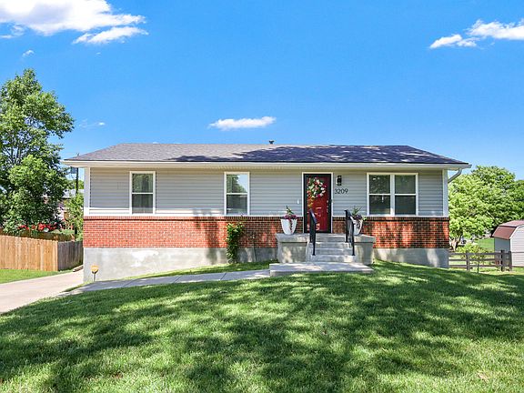 2nd image of 3209 Elk Lake Ct