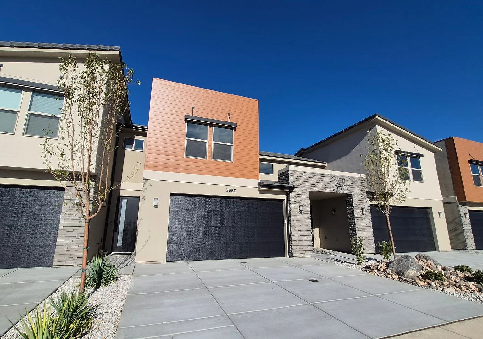 Brand New Townhome for Rent — Photo 1