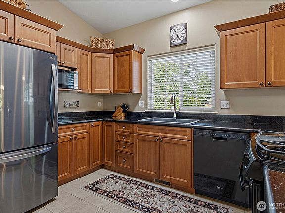5th image of 1813 Cedar Springs Lane