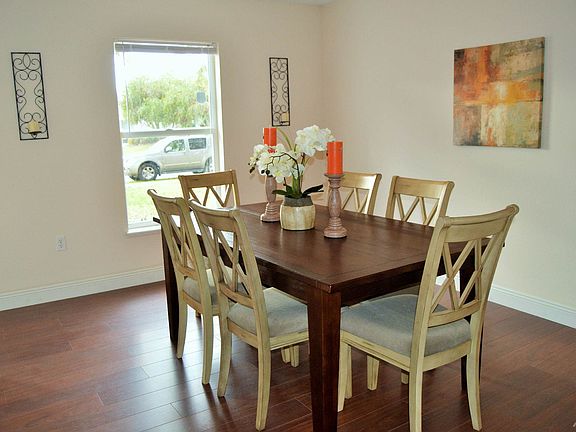 Formal Dining