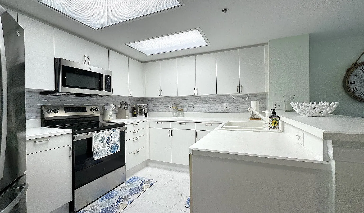 2 bed, 1561 sqft, $2,650 — Photo 2