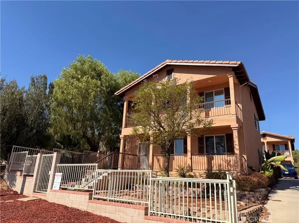 905 W Sumner Ave, Lake Elsinore, CA 92530