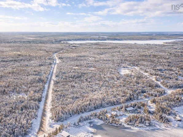 Mineville Rd, Lawrencetown, NS B2Z 1R7