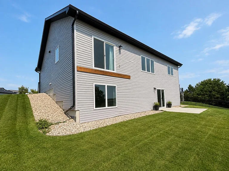 4810 Cornice Dr — Photo 25