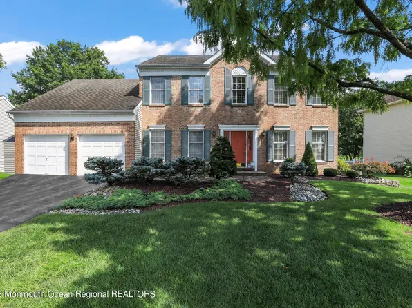23 Nicklaus Lane, Farmingdale, NJ 07727