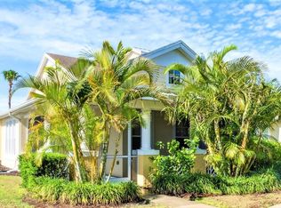 201 Sunset Crest Ct, Apollo Beach, FL 33572