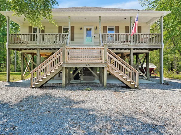 1175 S Holly Shelter Estate Road, Rocky Point, NC 28457