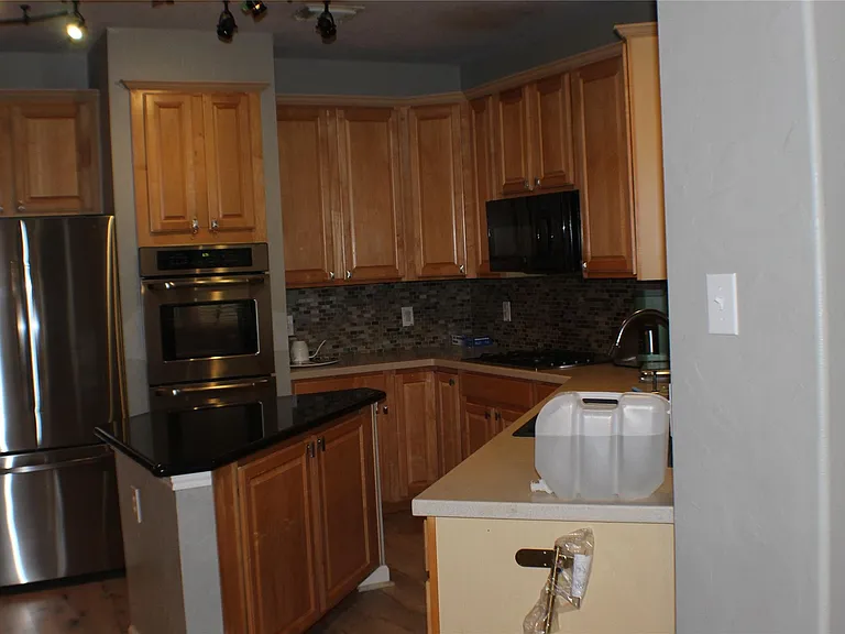 1718 Heddon Falls Dr — Photo 11