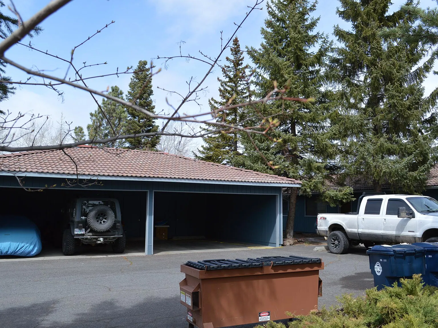 2 bed, 880 sqft, $1,695 — Photo 2