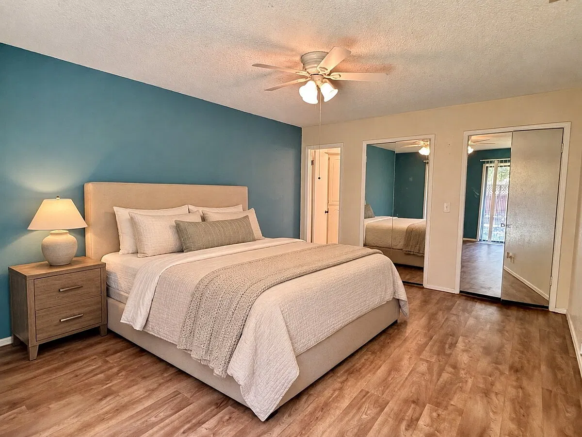3 bed, 2.0 bath, 2028 sqft, $1,595 — Photo 2