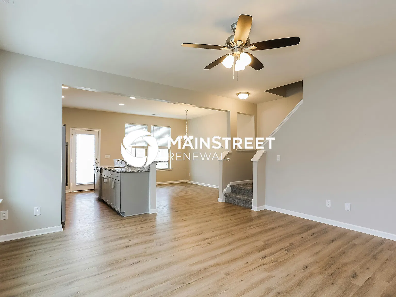 5 S Grey Abbey Dr — Photo 4