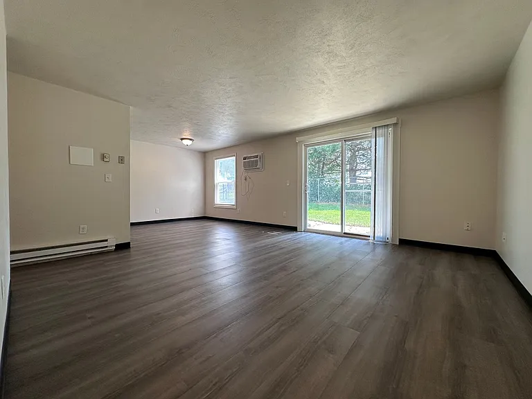 2263 Imperial Ln — Photo 5