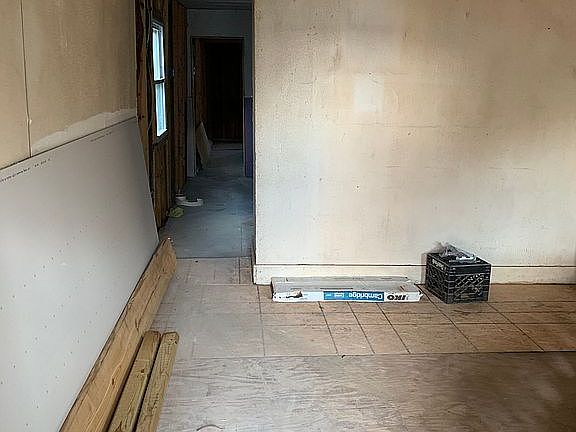 2nd image of 1119 N 32nd St